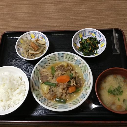 煮物を中心とした献立